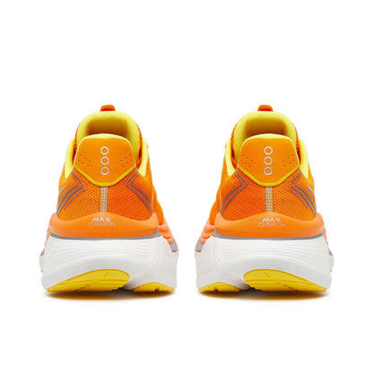 Saucony Hurricane 26 Fuego - view 4